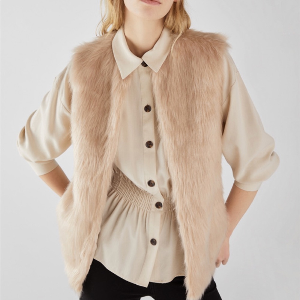 Bershka faux fur vest - tan